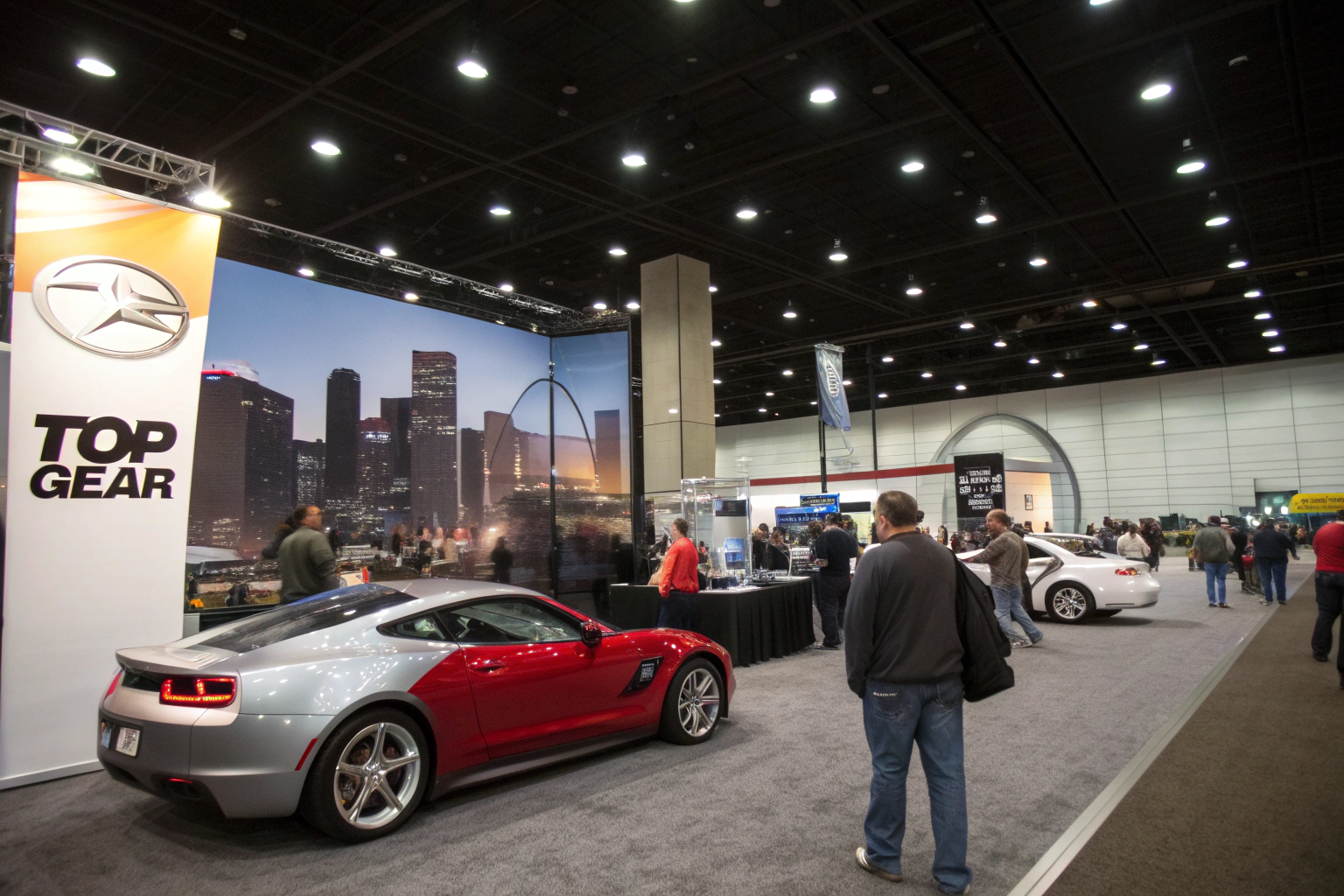 St Louis Auto Show: Top Gear & Everyday Carry Insights