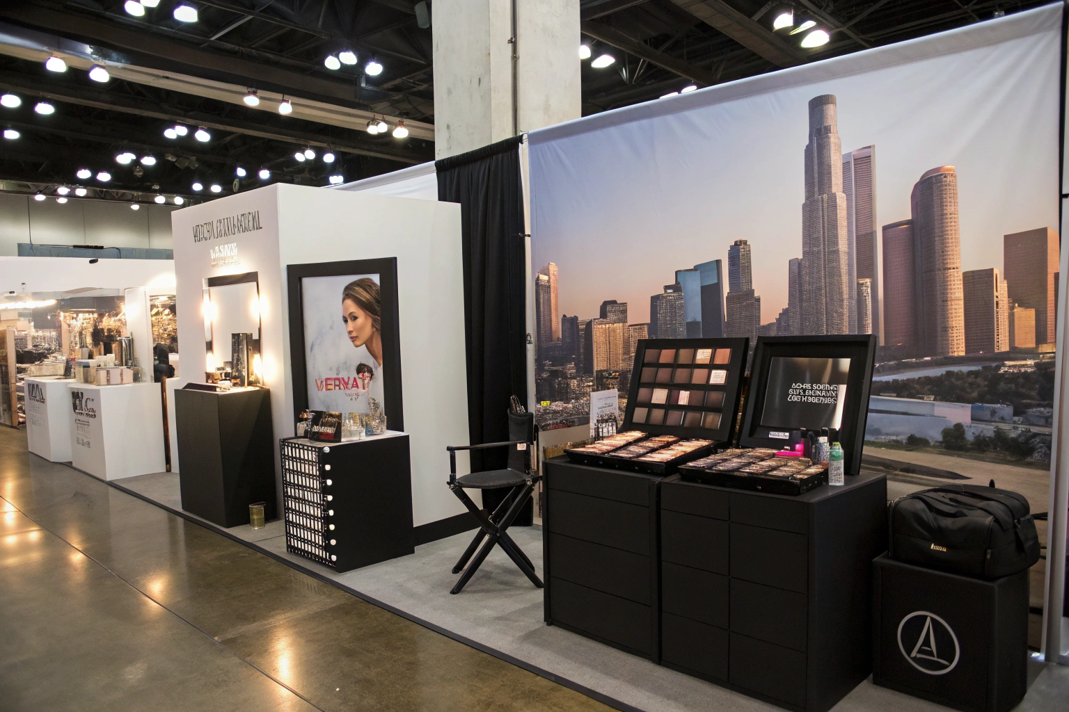 Makeup and Luxe Pack Los Angeles: Essentials for Everyday Carry